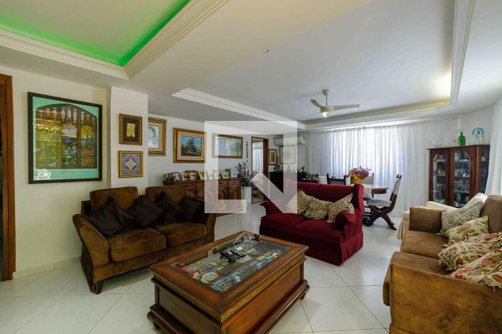 Orquídeas, 5 quartos, 300 m²