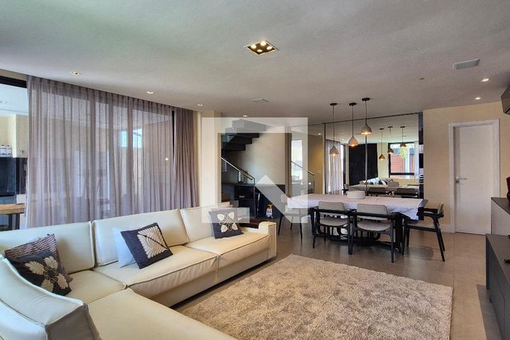 Advanced, 3 quartos, 160 m²