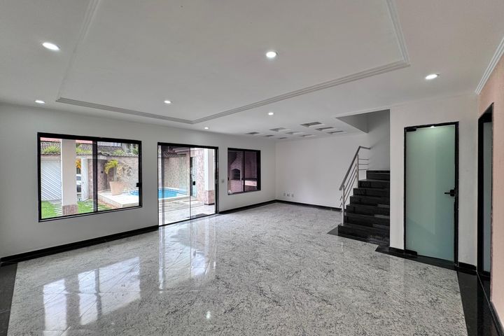 Condomínio Morada, 4 quartos, 350 m²