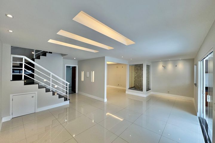 Residencial Paraíso Classe A, 5 quartos, 300 m²