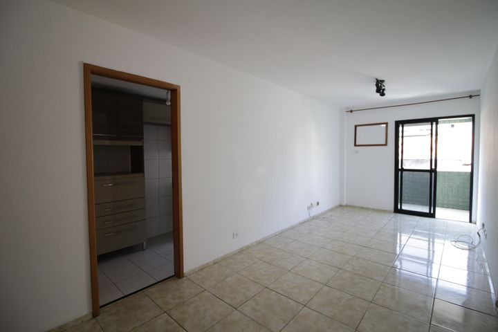 Rua Monsenhor Marques, 135