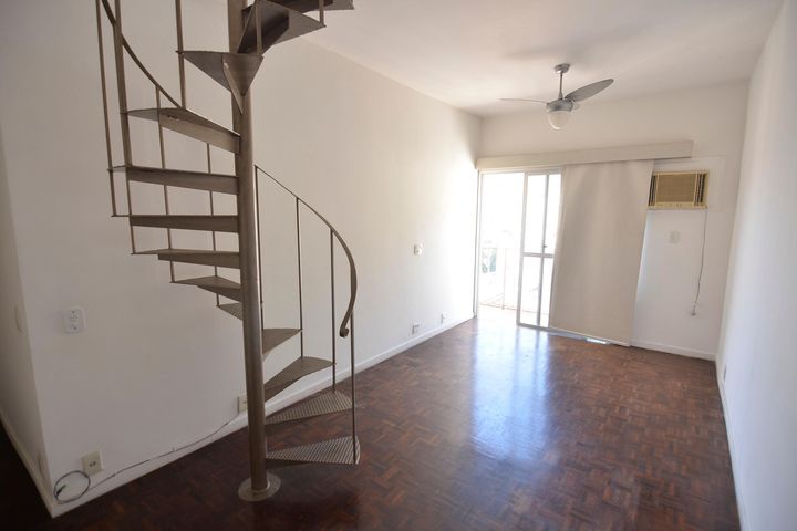 Rua Soares da Costa, 345