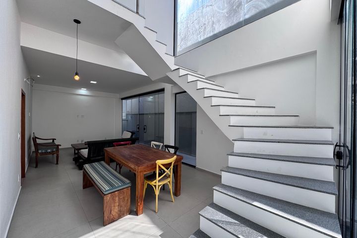 Pedra do Sol, 3 quartos, 227 m²