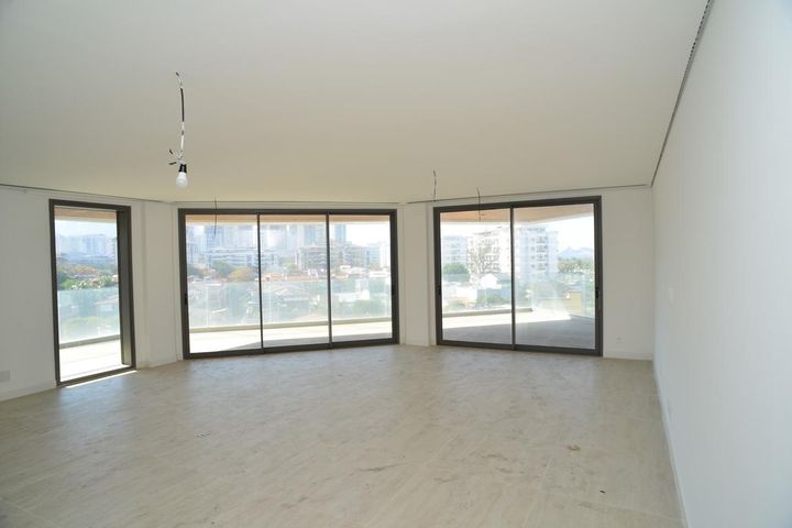 Cyano, 4 quartos, 317 m²