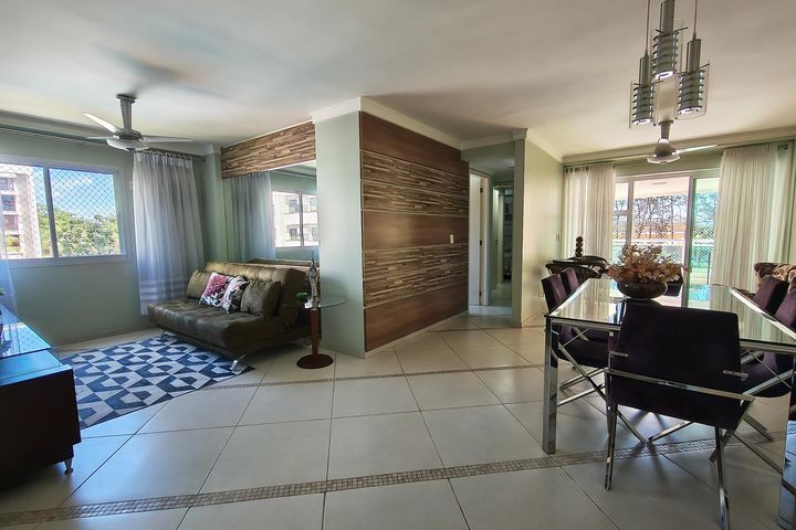 La Place, 2 quartos, 100 m²
