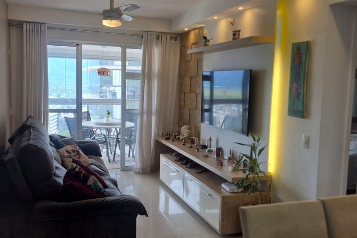 Up Life, 2 quartos, 83 m²