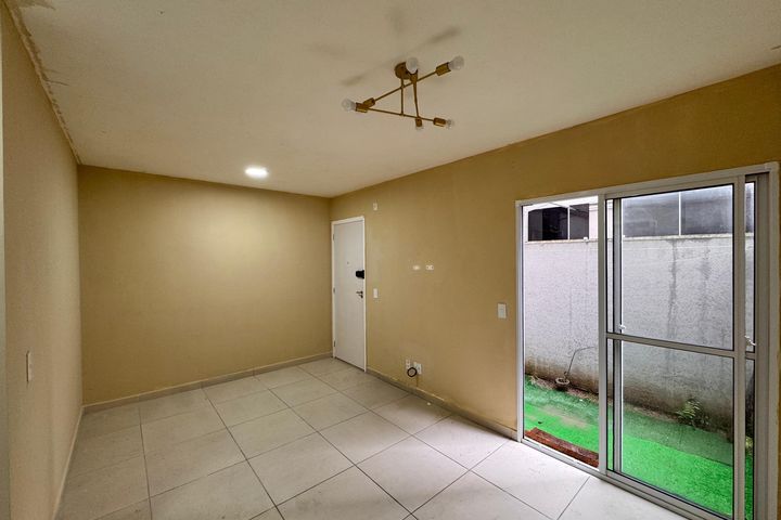 Novolar Vargem Grande, 2 quartos, 49 m²