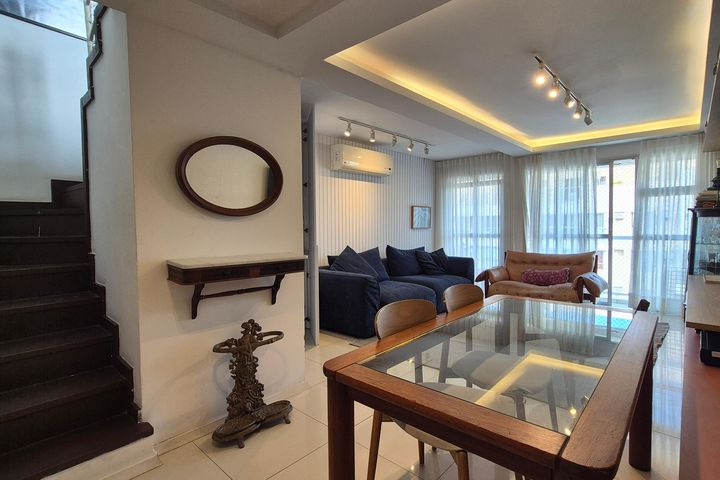 Up Life, 3 quartos, 181 m²