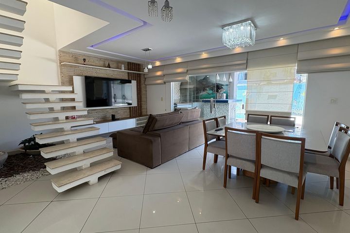 Atlântico Sul, 3 quartos, 283 m²